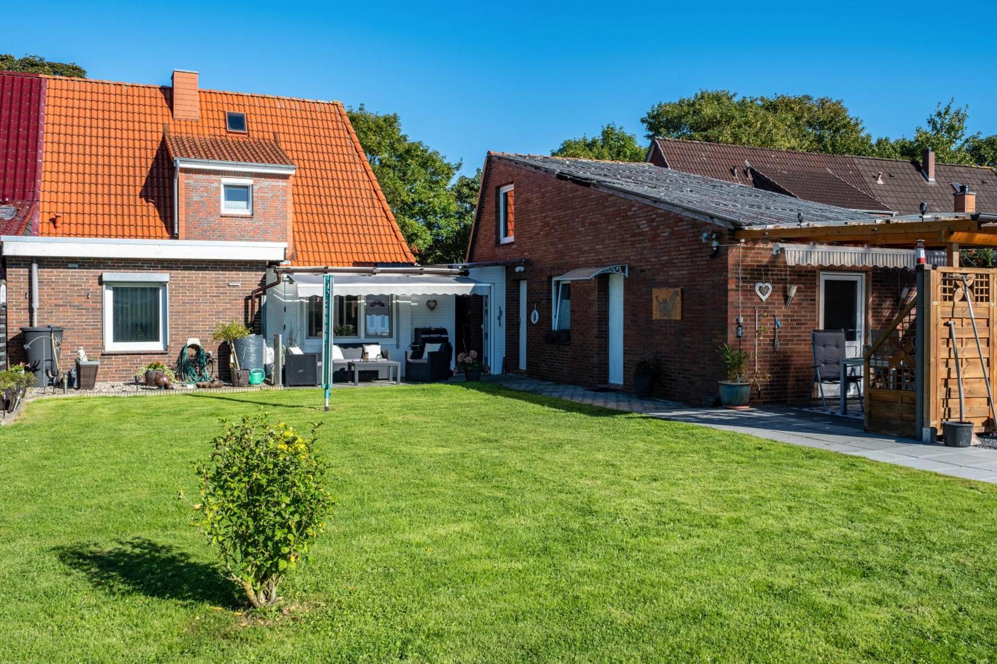 Ferienhaus Ihme Sande Exterior photo